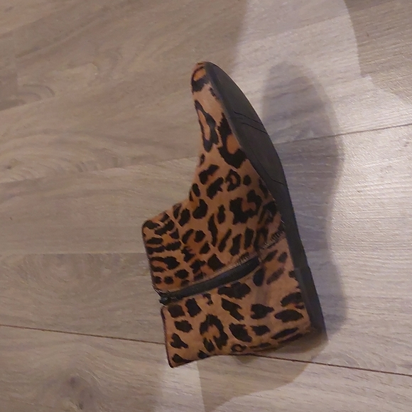 Nine West Leopard Ankle Boots - Picture 3 of 4